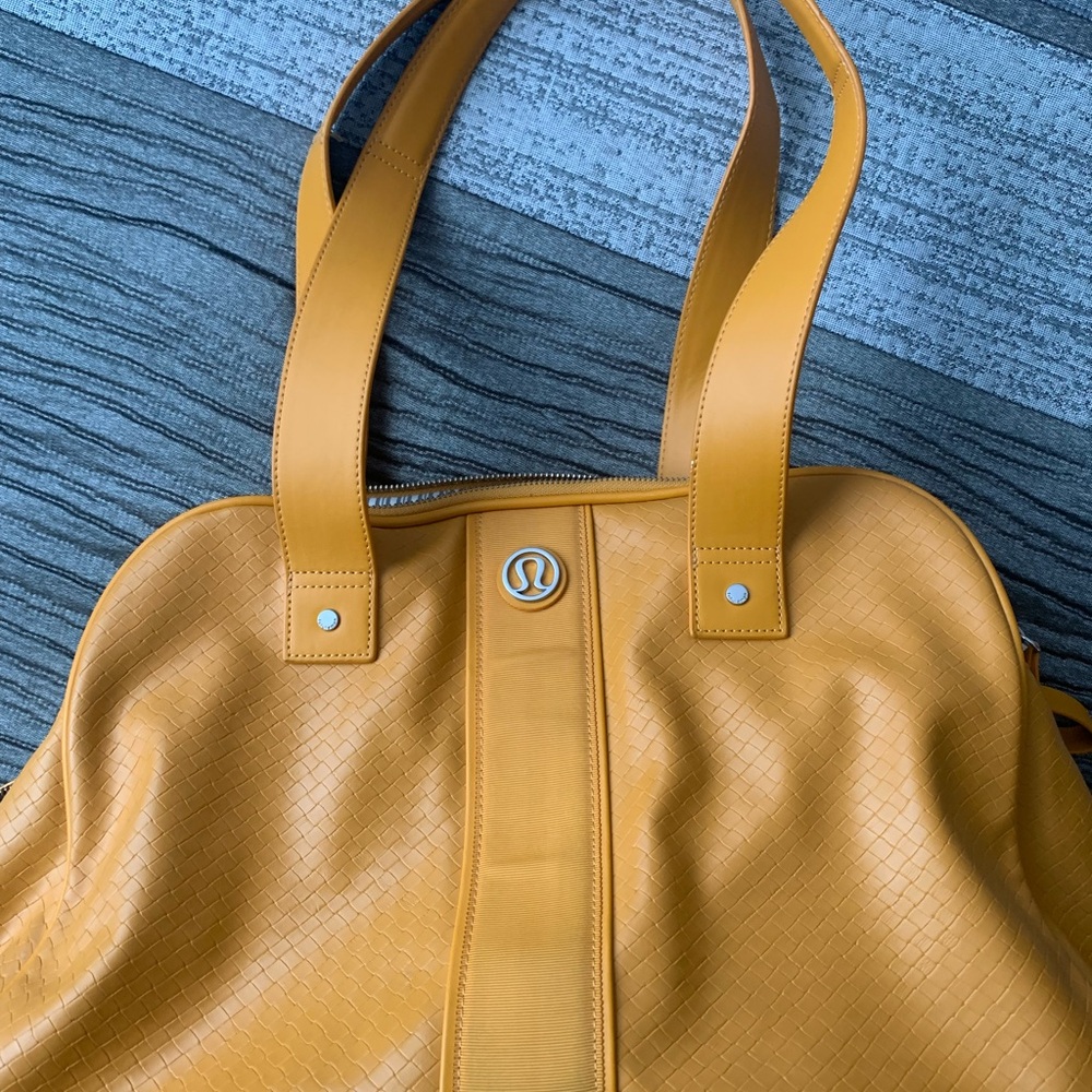 Lululemon Large Bag - Picture 2 of 8